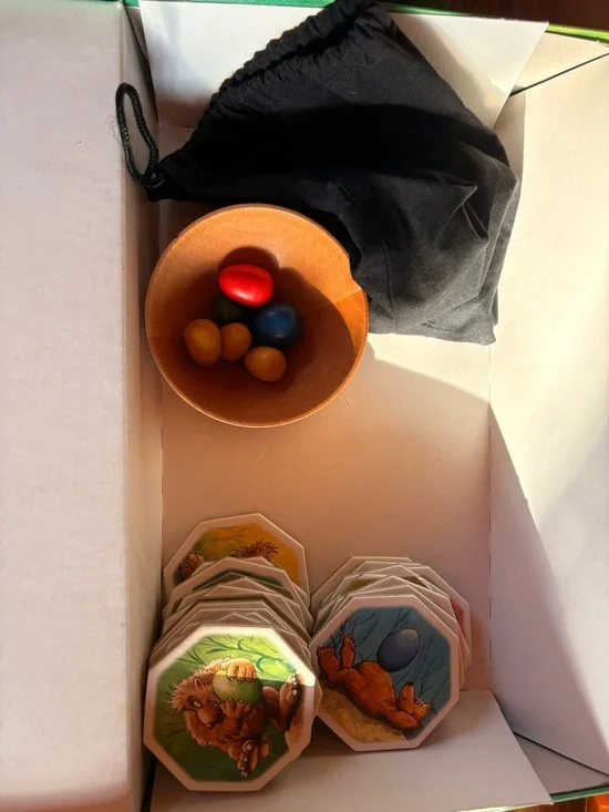 Gulo Gulo Board Game - Picture 4 of 7